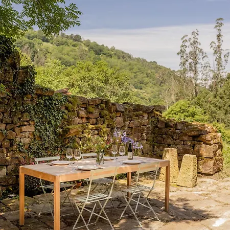 Casa Minima Retiro Passivhaus * Selaya