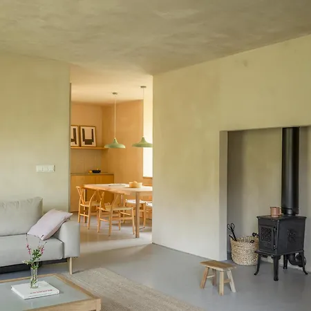 ヴィラ Casa Minima Retiro Passivhaus *